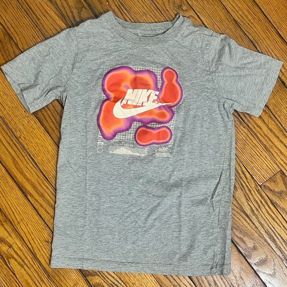 Nike Kids Gray Tee with Red and Pink Graphic